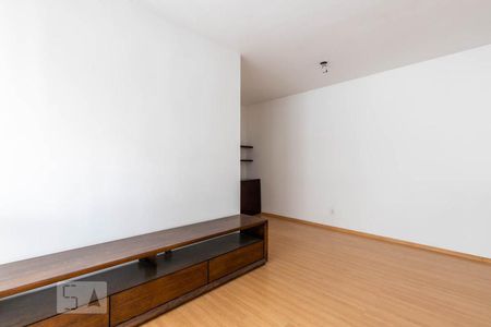 Apartamento para alugar com 60m², 2 quartos e 1 vagaSala