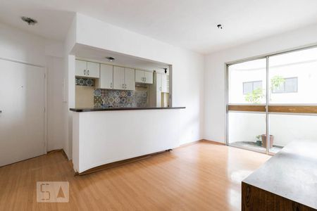 Apartamento para alugar com 60m², 2 quartos e 1 vagaSala