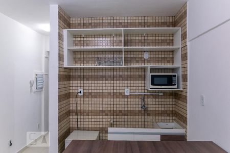 Cozinha de kitnet/studio à venda com 1 quarto, 28m² em Vila Buarque, São Paulo