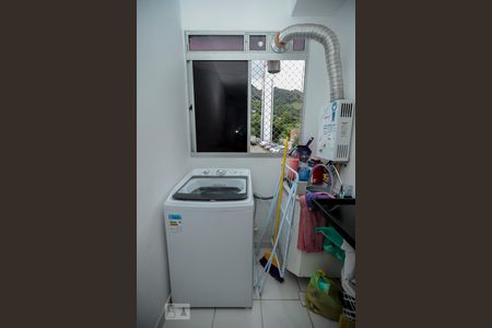 Apartamento à venda com 45m², 2 quartos e 1 vagaÁrea de Serviço