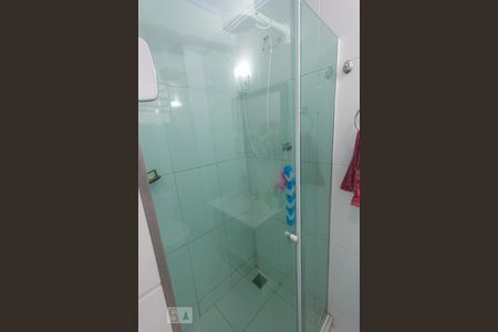 Banheiro de apartamento à venda com 2 quartos, 40m² em Taquara, Rio de Janeiro
