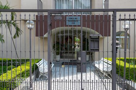 Apartamento à venda com 64m², 2 quartos e 1 vagaFachada do Condomínio