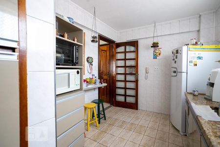 Apartamento à venda com 64m², 2 quartos e 1 vagaCozinha