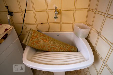 Apartamento à venda com 64m², 2 quartos e 1 vagaÁrea de Serviço