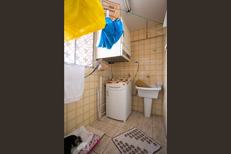 Apartamento à venda com 64m², 2 quartos e 1 vagaÁrea de Serviço