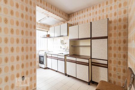 Apartamento à venda com 85m², 2 quartos e sem vagaCozinha