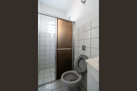 Casa à venda com 150m², 4 quartos e 3 vagas Casa à venda com 150m², 4 quartos e 3 vagasEdícula - Banheiro da suíte
