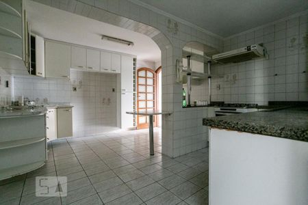 Casa à venda com 150m², 4 quartos e 3 vagas Casa à venda com 150m², 4 quartos e 3 vagasCozinha