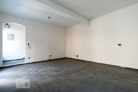 Casa à venda com 150m², 4 quartos e 3 vagas Casa à venda com 150m², 4 quartos e 3 vagasEdícula - Sala