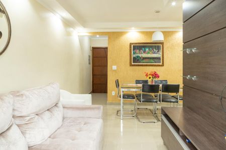 Sala de apartamento para alugar com 3 quartos, 65m² em Jardim Itapemirim, São Paulo
