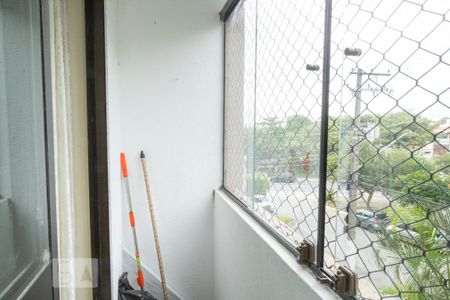 Varanda da Sala de apartamento para alugar com 3 quartos, 65m² em Jardim Itapemirim, São Paulo