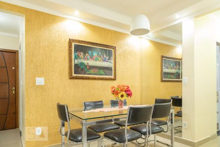 Sala de apartamento para alugar com 3 quartos, 65m² em Jardim Itapemirim, São Paulo