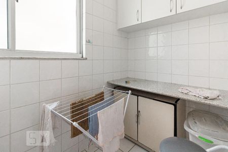 Área de Serviço de apartamento para alugar com 2 quartos, 70m² em Castelo, Belo Horizonte