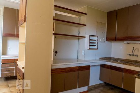 Apartamento à venda com 150m², 3 quartos e 3 vagasCozinha - Armários