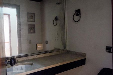 Apartamento à venda com 150m², 3 quartos e 3 vagasBanheiro corredor