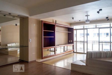 Sala de apartamento à venda com 3 quartos, 150m² em Copacabana, Rio de Janeiro
