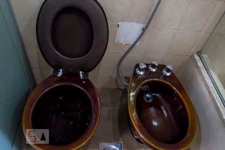 Apartamento à venda com 150m², 3 quartos e 3 vagasBanheiro suíte detalhes