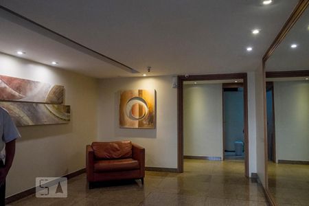 Apartamento à venda com 150m², 3 quartos e 3 vagasÁrea comum entrada 