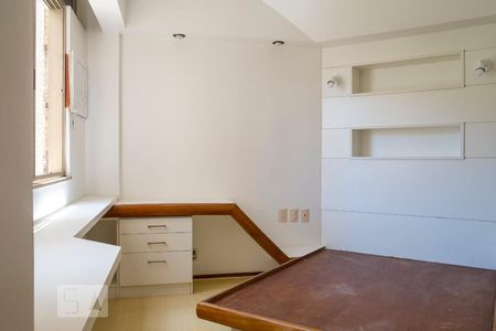 Apartamento à venda com 150m², 3 quartos e 3 vagasSuíte