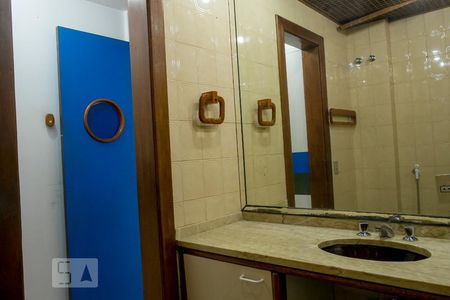 Apartamento à venda com 150m², 3 quartos e 3 vagasBanheiro quartos 1 e 2 