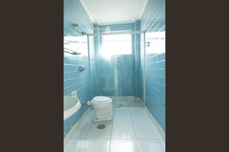 Banheiro de apartamento para alugar com 1 quarto, 52m² em Vila Nova Conceição, São Paulo