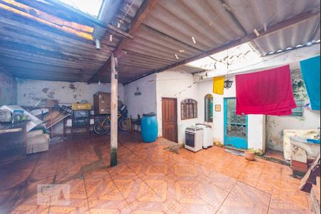 Casa à venda com 245m², 2 quartos e 1 vaga Casa à venda com 245m², 2 quartos e 1 vagaTerraço