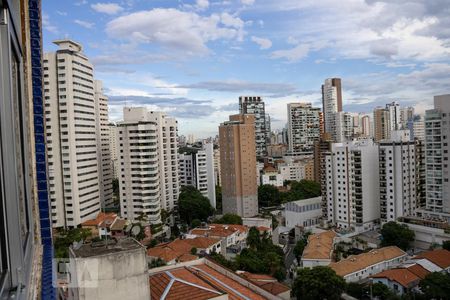 Vista de apartamento à venda com 2 quartos, 70m² em Aclimação, São Paulo