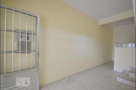 Casa para alugar com 78m², 2 quartos e 1 vagaSala