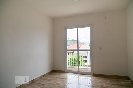 Sala de apartamento à venda com 2 quartos, 52m² em Jardim Cocaia, Guarulhos