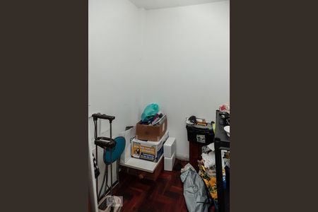 Apartamento à venda com 55m², 2 quartos e 1 vaga Apartamento à venda com 55m², 2 quartos e 1 vagaQuarto de Serviço