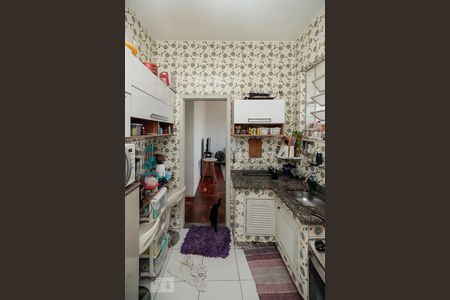 Apartamento à venda com 55m², 2 quartos e 1 vaga Apartamento à venda com 55m², 2 quartos e 1 vagaCozinha