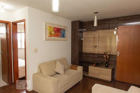 Sala  de apartamento para alugar com 2 quartos, 50m² em Fernão Dias, Belo Horizonte