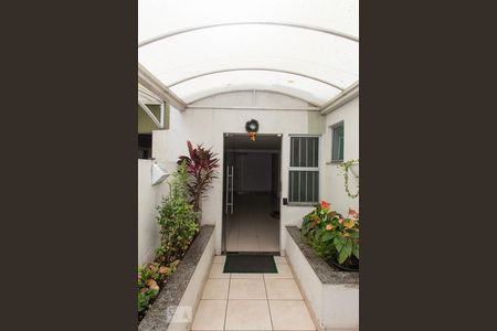 Apartamento para alugar com 50m², 2 quartos e 1 vagaEntrada do Bloco