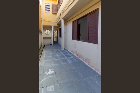 Entrada de casa para alugar com 2 quartos, 80m² em Cipava, Osasco