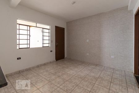 Sala de casa para alugar com 2 quartos, 80m² em Cipava, Osasco