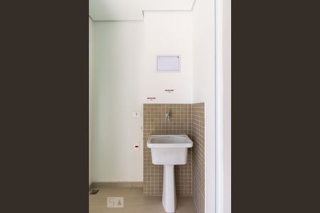 Área de serviço de apartamento para alugar com 1 quarto, 35m² em Sumarezinho, São Paulo