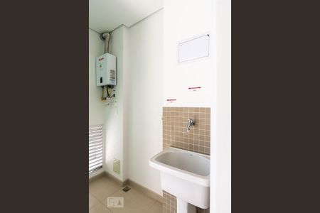 Área de serviço de apartamento para alugar com 1 quarto, 35m² em Sumarezinho, São Paulo