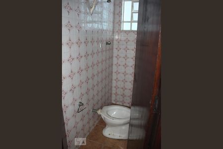 Casa à venda com 125m², 4 quartos e 2 vagasBanheiro Serviço