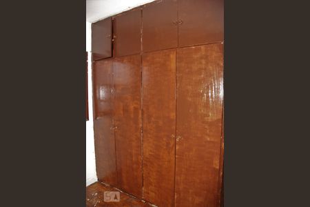 Casa à venda com 125m², 4 quartos e 2 vagasQuarto 4