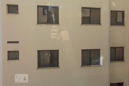 Apartamento para alugar com 65m², 2 quartos e 2 vagasQuarto 2 - Vista da Janela