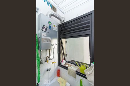 Apartamento para alugar com 65m², 2 quartos e 2 vagasDetalhe área de serviço