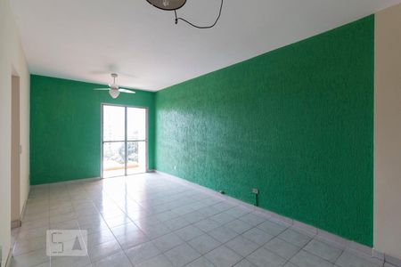 Sala de apartamento à venda com 2 quartos, 70m² em Vila Alexandria, São Paulo
