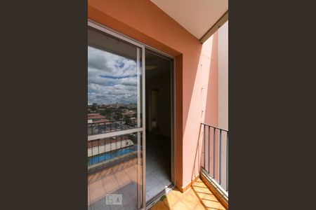 Apartamento à venda com 70m², 2 quartos e 1 vagavaranda