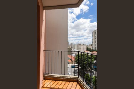 varanda de apartamento à venda com 2 quartos, 70m² em Vila Alexandria, São Paulo