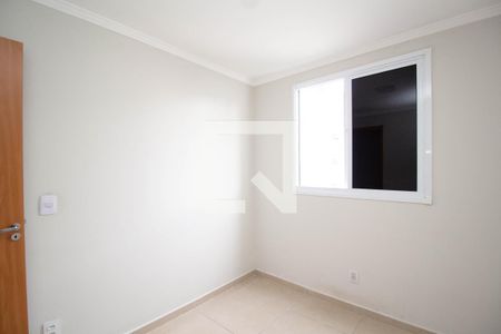 Quarto 1 de apartamento para alugar com 2 quartos, 44m² em Jardim Iris, São Paulo