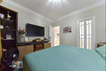 Casa à venda com 280m², 3 quartos e 3 vagasSuíte 2