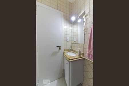 Casa à venda com 280m², 3 quartos e 3 vagasLavabo