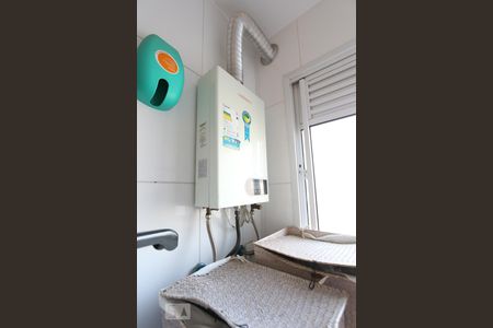 Apartamento à venda com 74m², 2 quartos e 2 vagasÁrea de serviço