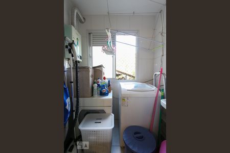 Apartamento à venda com 74m², 2 quartos e 2 vagasÁrea de serviço