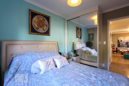 Apartamento à venda com 74m², 2 quartos e 2 vagasSuíte 1